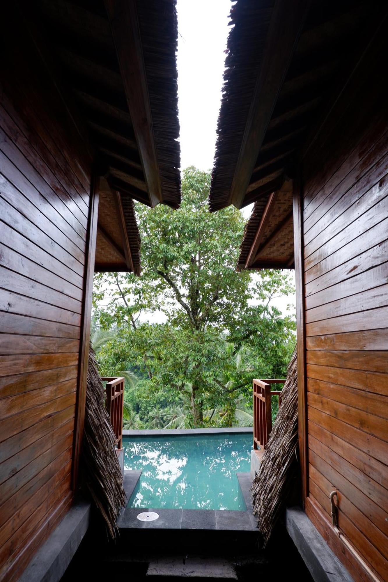 Aum Resort Pulukan Kültér fotó
