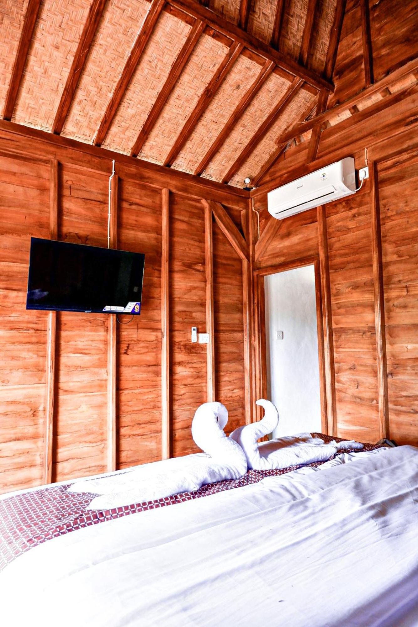 Aum Resort Pulukan Kültér fotó